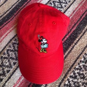 NWT Minnie Mouse Adjustable Embroidered Hat